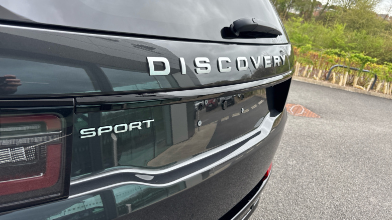 Land Rover Discovery Sport 2.0 D200 Metropolitan 5dr Auto [7 Seat] Diesel Station Wagon